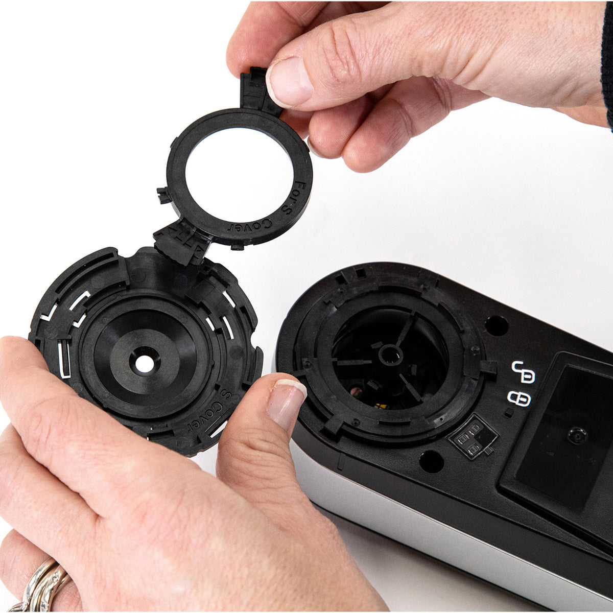 X-Rite i1Publish Pro 3 - RPimaging, INC - X-Rite i1Publish Pro 3